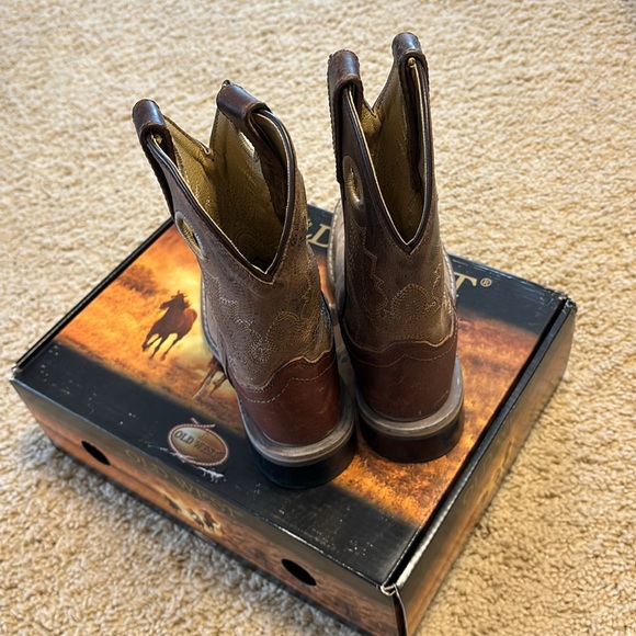 Old West Cowboy boots - Picture 2 of 3